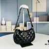 New Chanel 23K | This Season's Must-Have Hobo Shoulder Bag