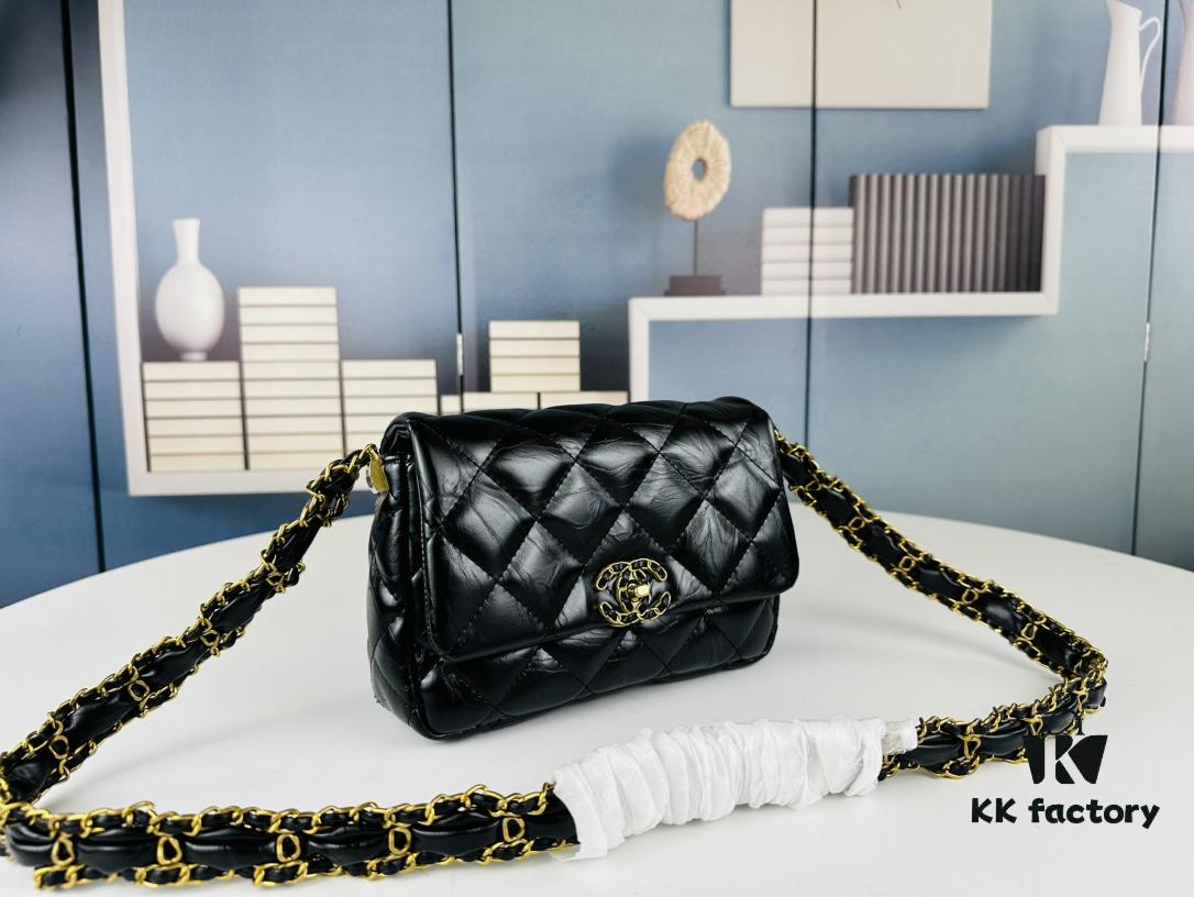 New Arrival Today's Recommendation | Chanel 23k Chunky Chain Square Bag