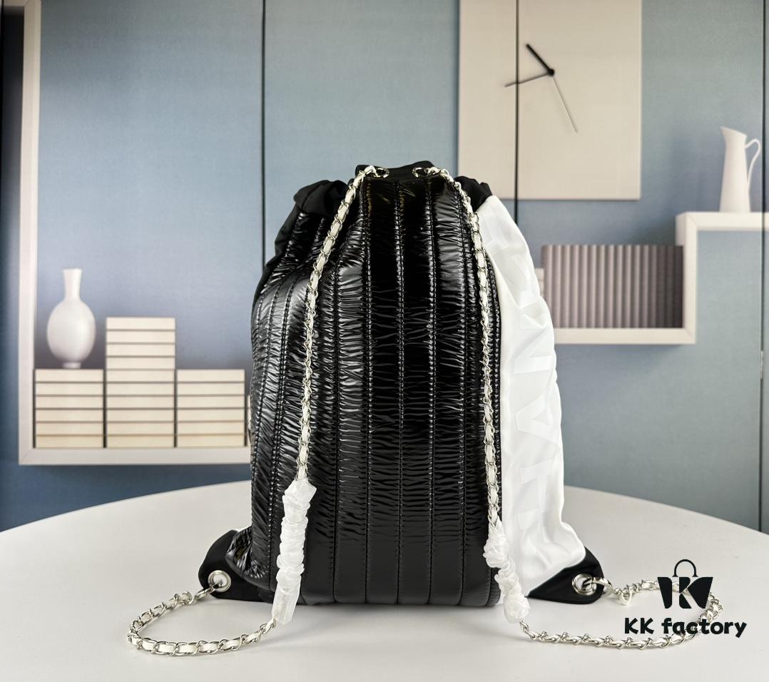 New Arrival! Jennie's Style Chanel Nylon Backpack in Black and White