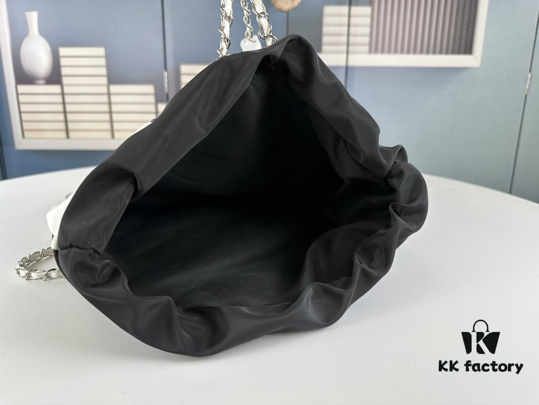 New Arrival! Jennie's Style Chanel Nylon Backpack in Black and White