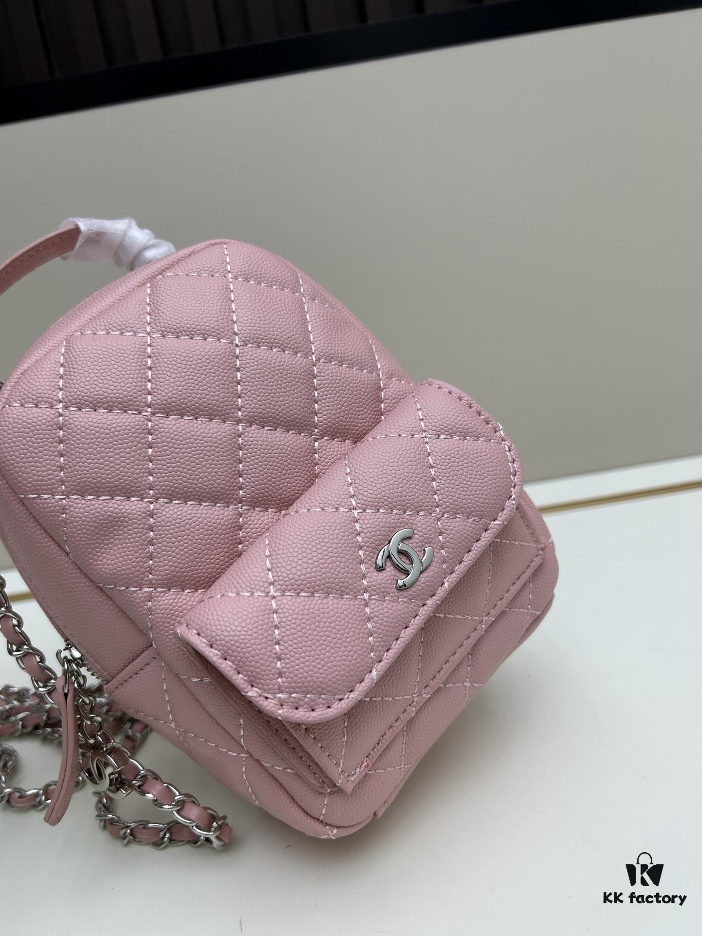 New Arrival Chanel 24C Mini Denim Backpack – A Cute and Stylish Must-Have