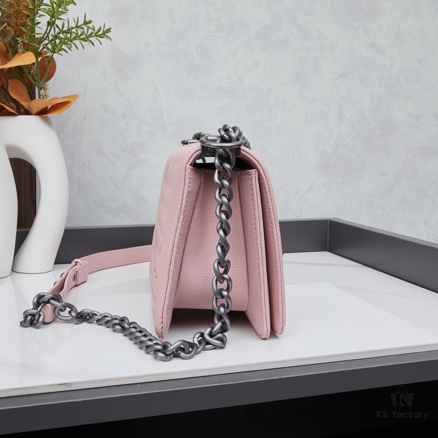 New Arrival Timeless CHANEL Le Boy Mini Bag