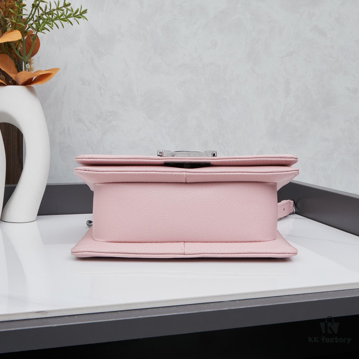 New Arrival Timeless CHANEL Le Boy Mini Bag