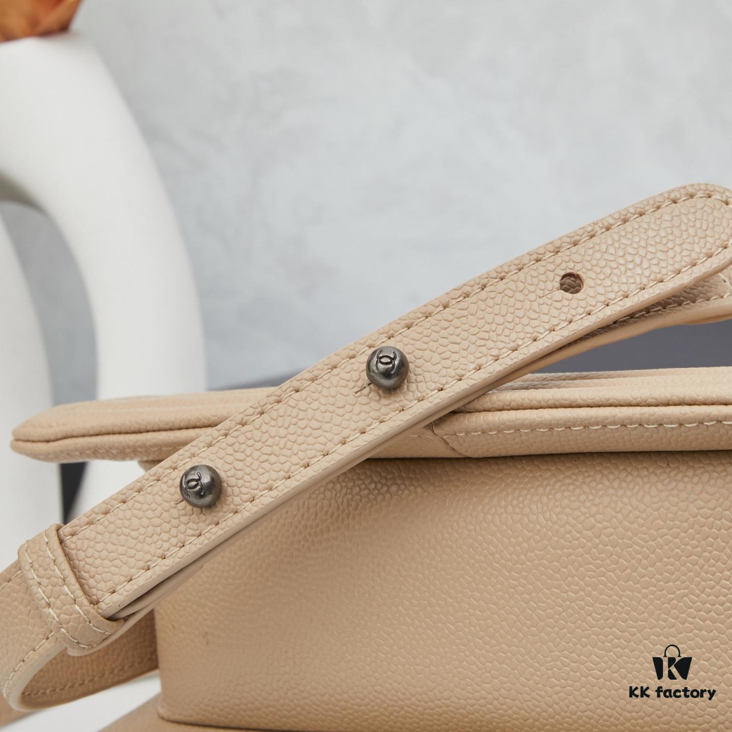 New Arrival Timeless CHANEL Le Boy ||| Small Size