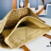 New Arrival Straw Bag for Summer is a Must-Have