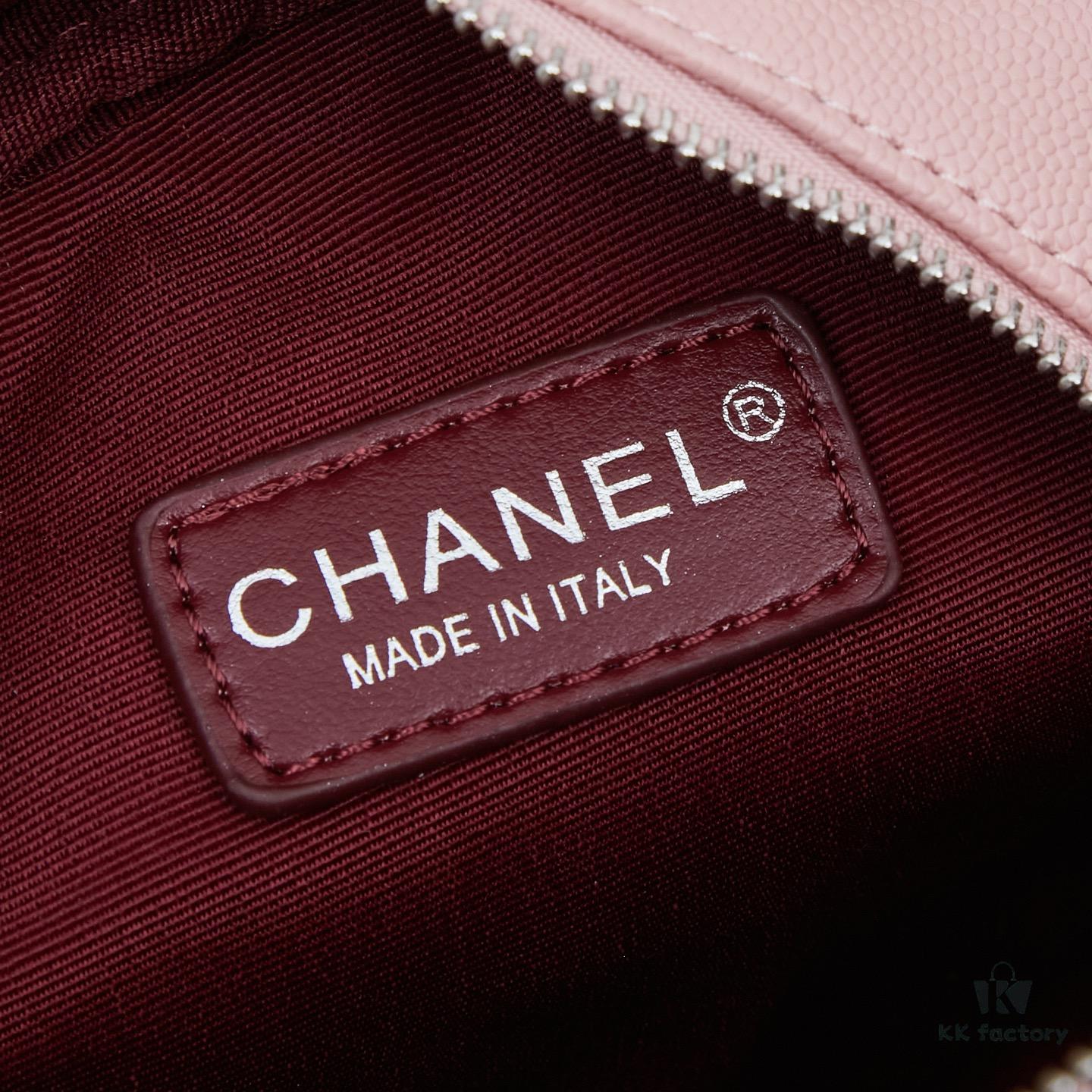 New Arrival Chanel 24C Mini Denim Backpack – A Stylish and Charming Crossbody Bag