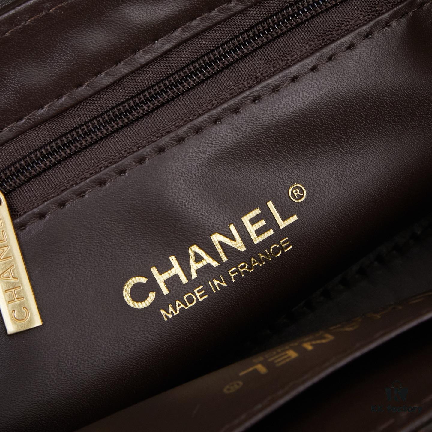 New Arrival with Box CHANEL 23 Kelly Chain Bag