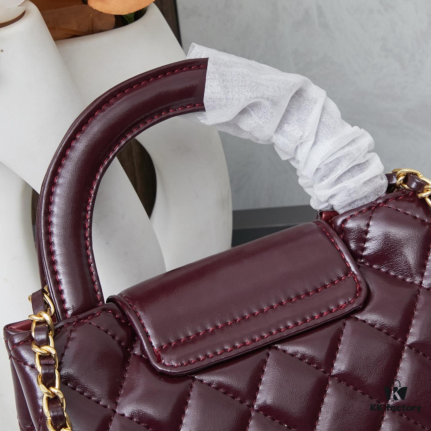 New CHANEL 23 Kelly Chain Bag with Box