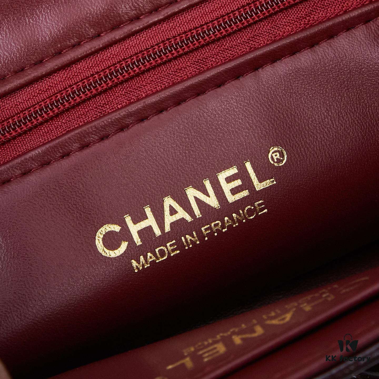 New CHANEL 23 Kelly Chain Bag with Box