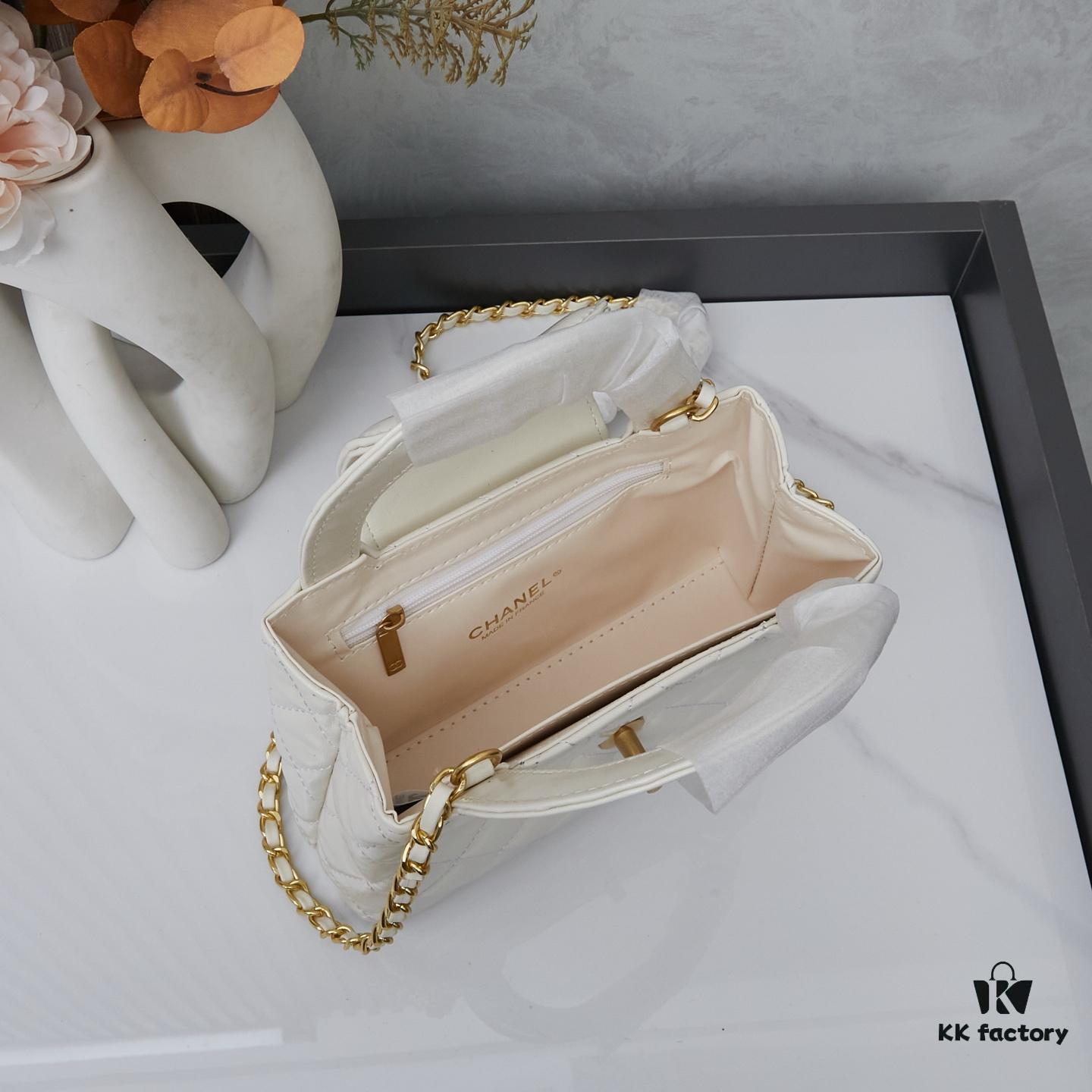 New Arrival with Box CHANEL 23 Kelly Chain Bag