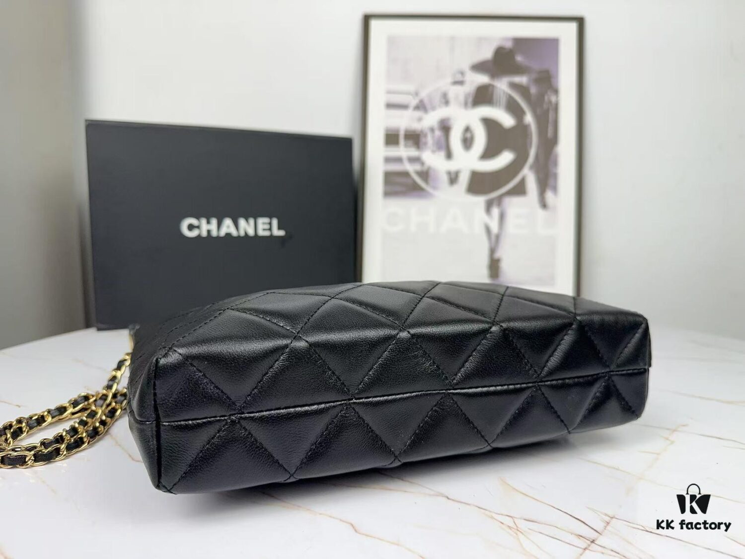 CHANEL 25S New Arrival Lambskin Bag - Stylish and Practical Hobo Bag