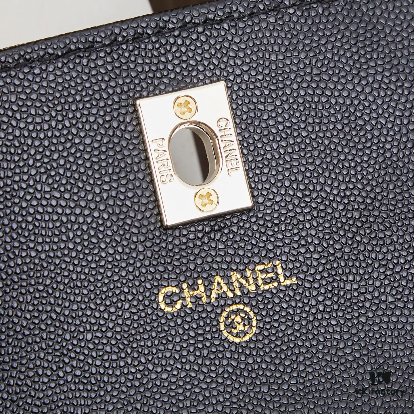 New Chanel 25C Mini Messenger Bag | Multiple Wearing Styles 💼