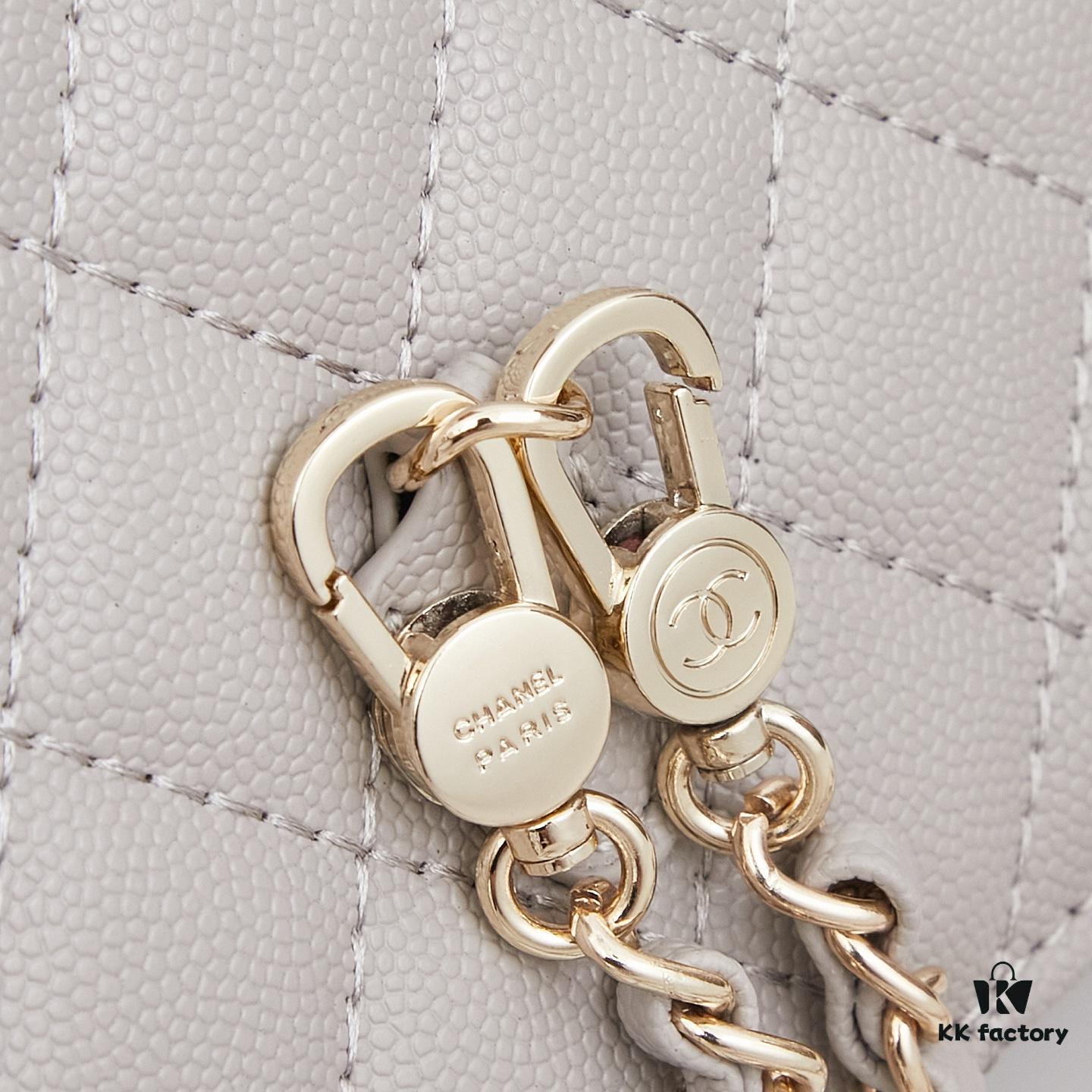 New Chanel 25C Mini Messenger Bag | Multiple Wearing Styles