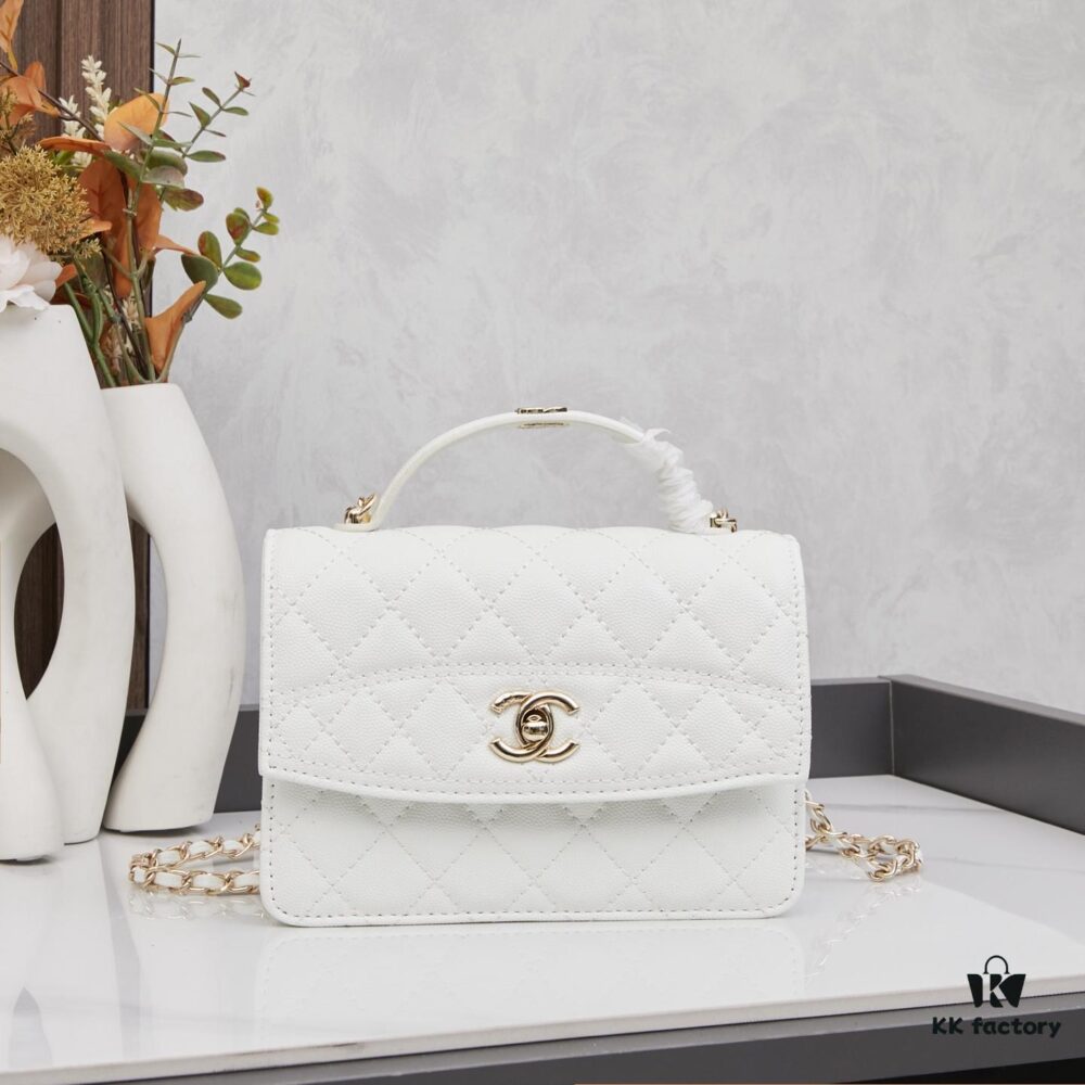 New Chanel 25C Mini Messenger Bag | Multiple Wearing Styles