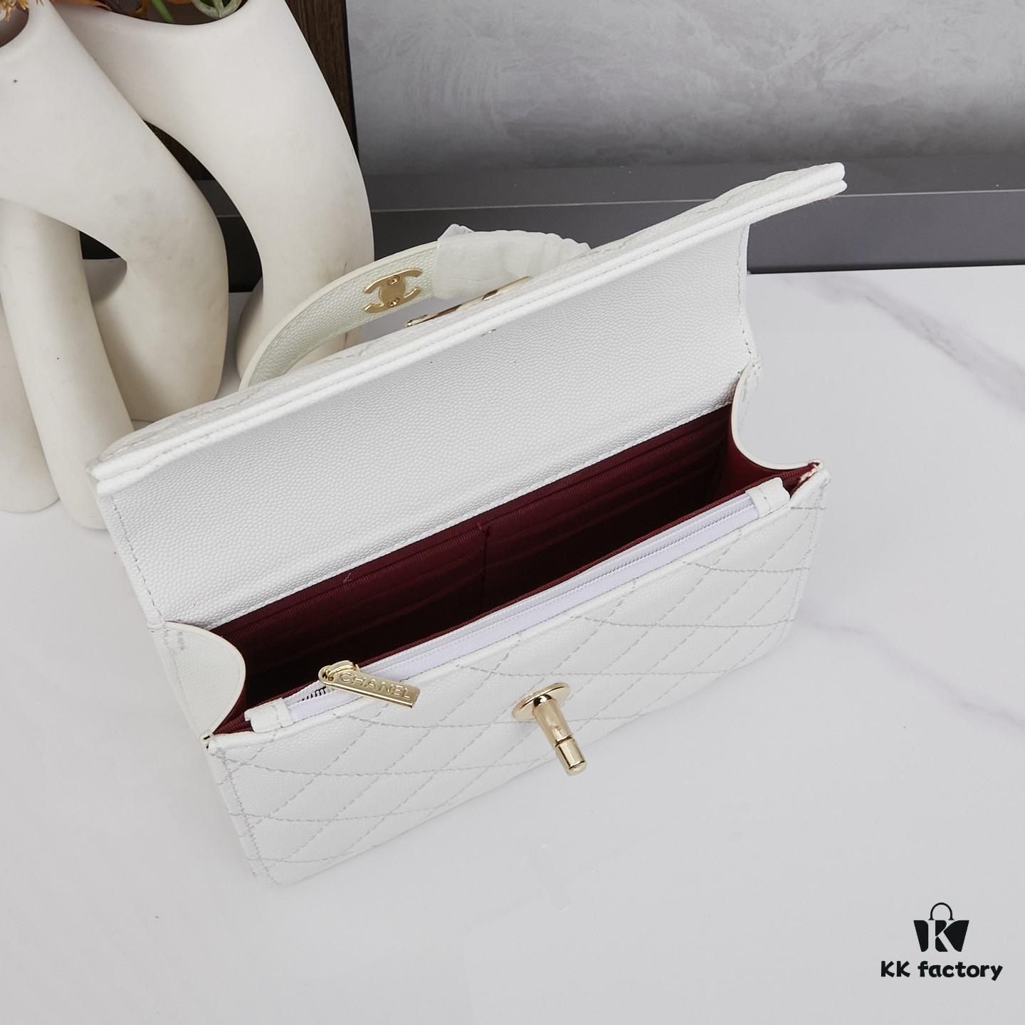 New Chanel 25C Mini Messenger Bag | Multiple Wearing Styles