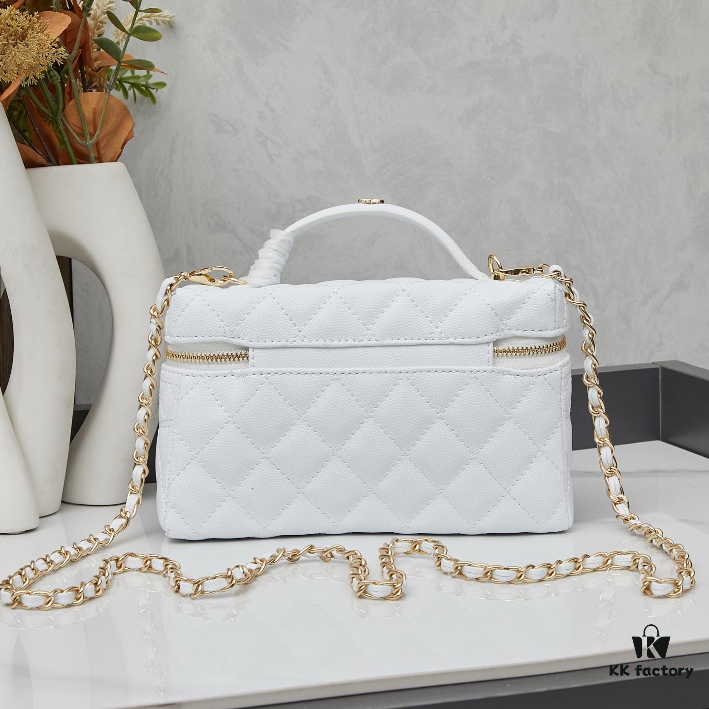 New Arrival with Box Chanel lp Lunch Box Bag 2025 Latest Release