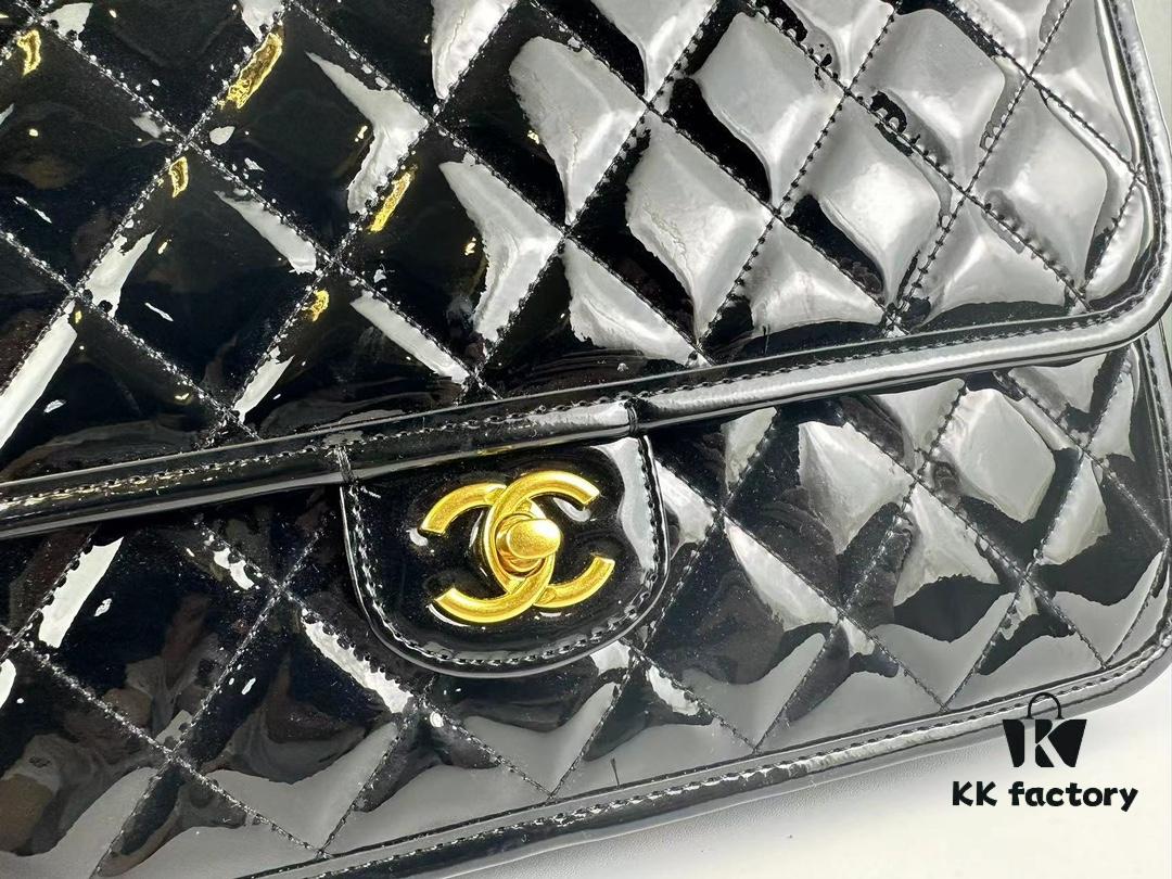 New Arrival Chanel 22K Black Patent Leather Backpack