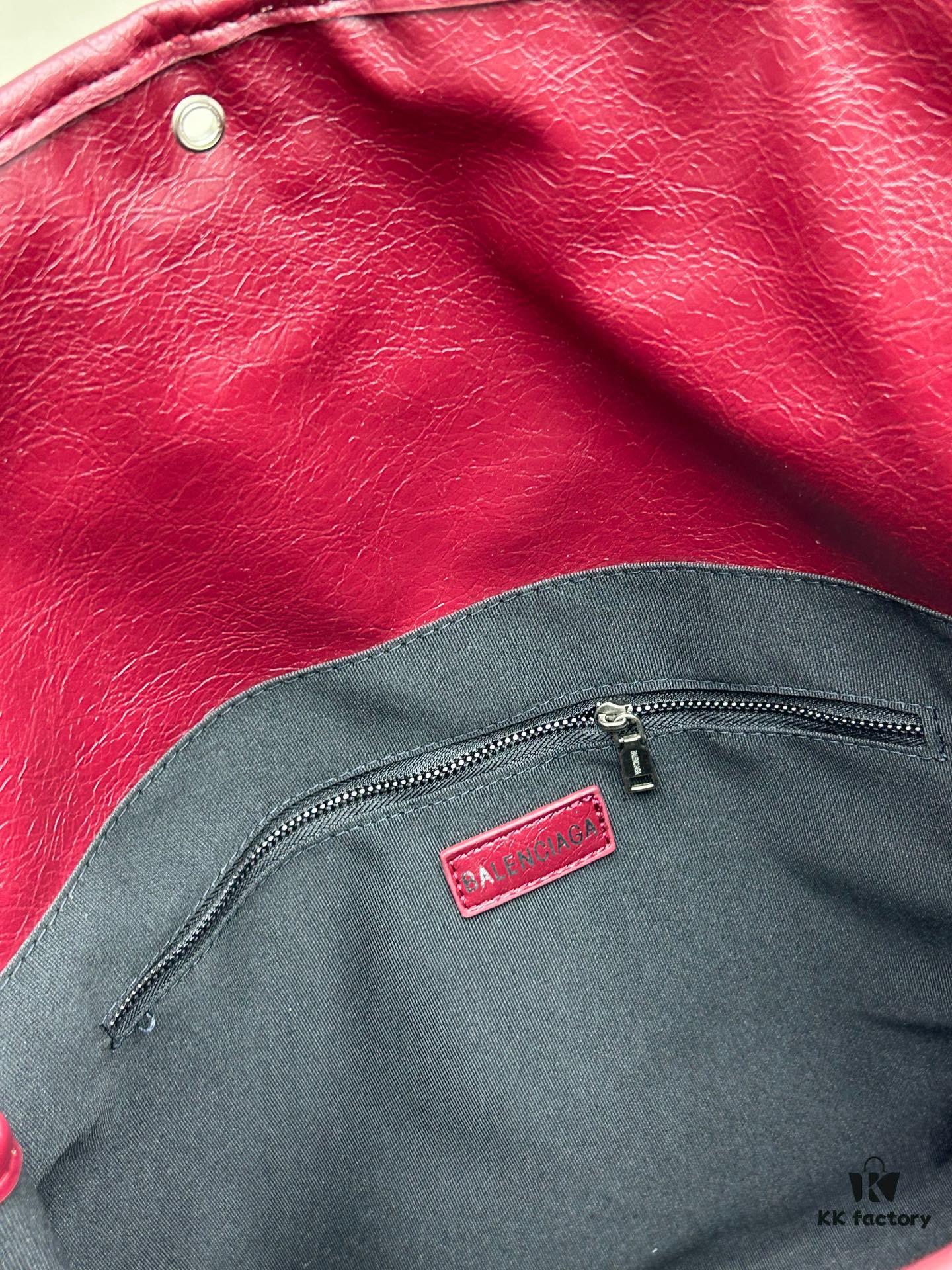 Box Included The Trash Bag Trend is Too Strong, Obsessed with Balenciaga Again