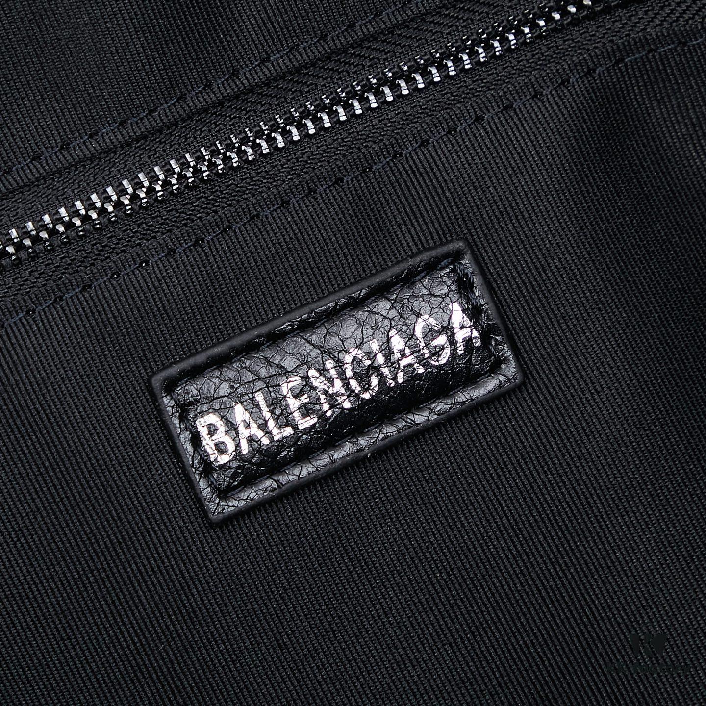 Box Set, The Trash Bag Trend Is Too Strong, I'm Obsessed with Balenciaga