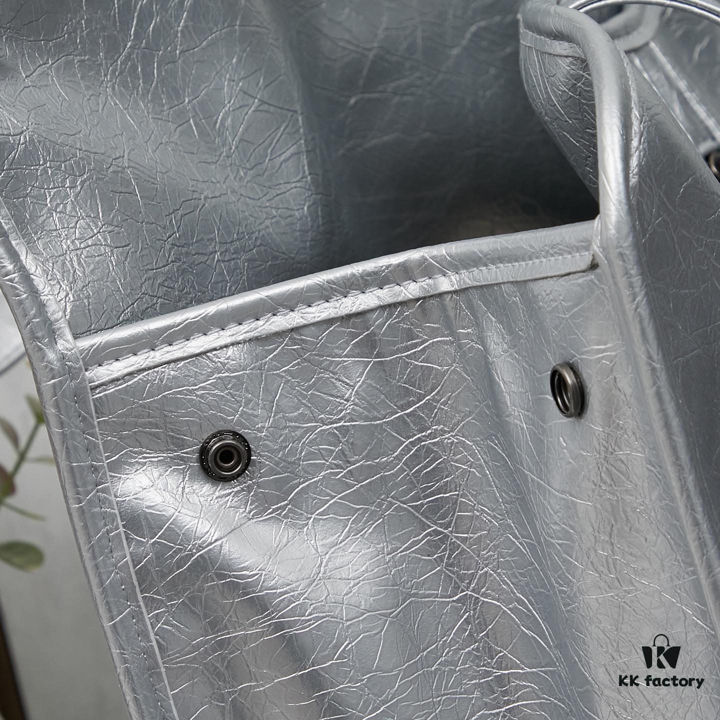 Box Included, The Trash Bag Trend Is Too Strong, I'm Obsessed with Balenciaga Again