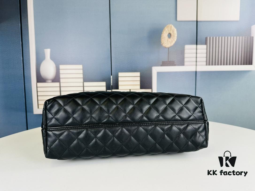 New Arrival CHANEL Beach Bag 😍 Full of High-End Elegance