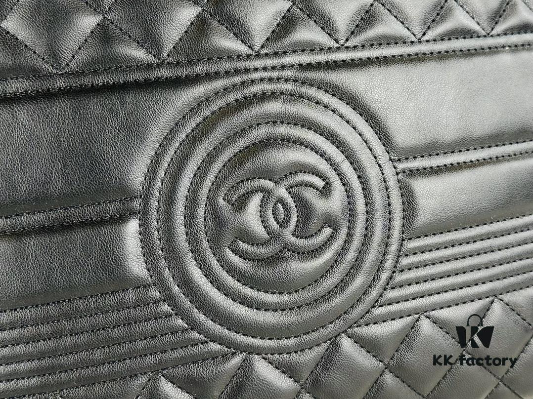 New Arrival CHANEL Beach Bag 😍 Full of High-End Elegance