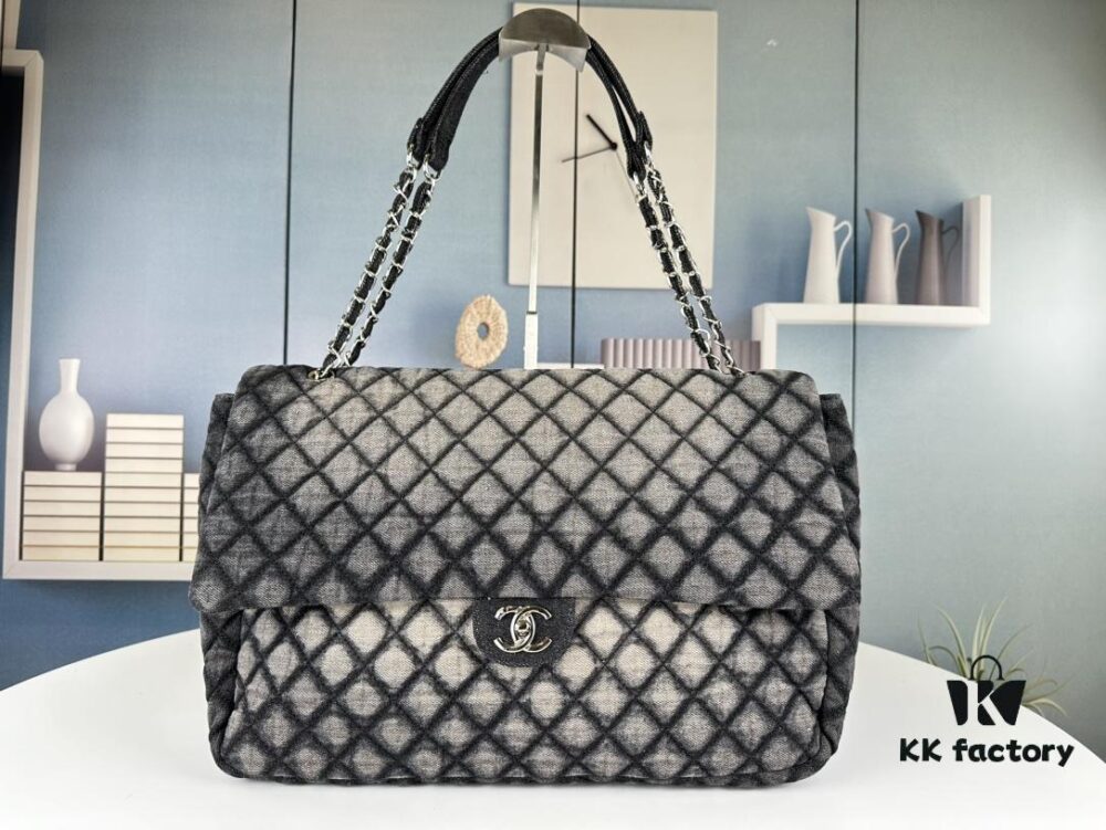 New Large Size Denim Chanel Airport Bag – A Must-Have Fashion Statement