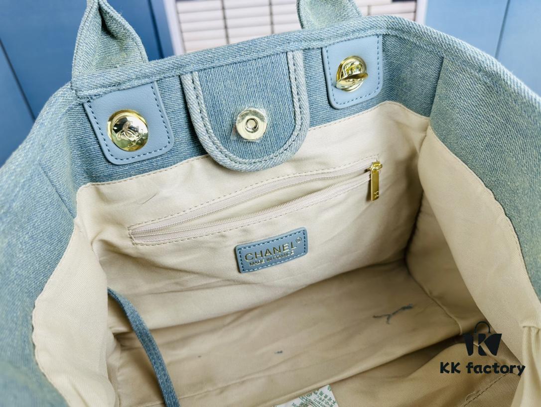 New Arrival 💙 Let Me See Who Doesn't Have a Chanel Beach Bag Yet 🏖️