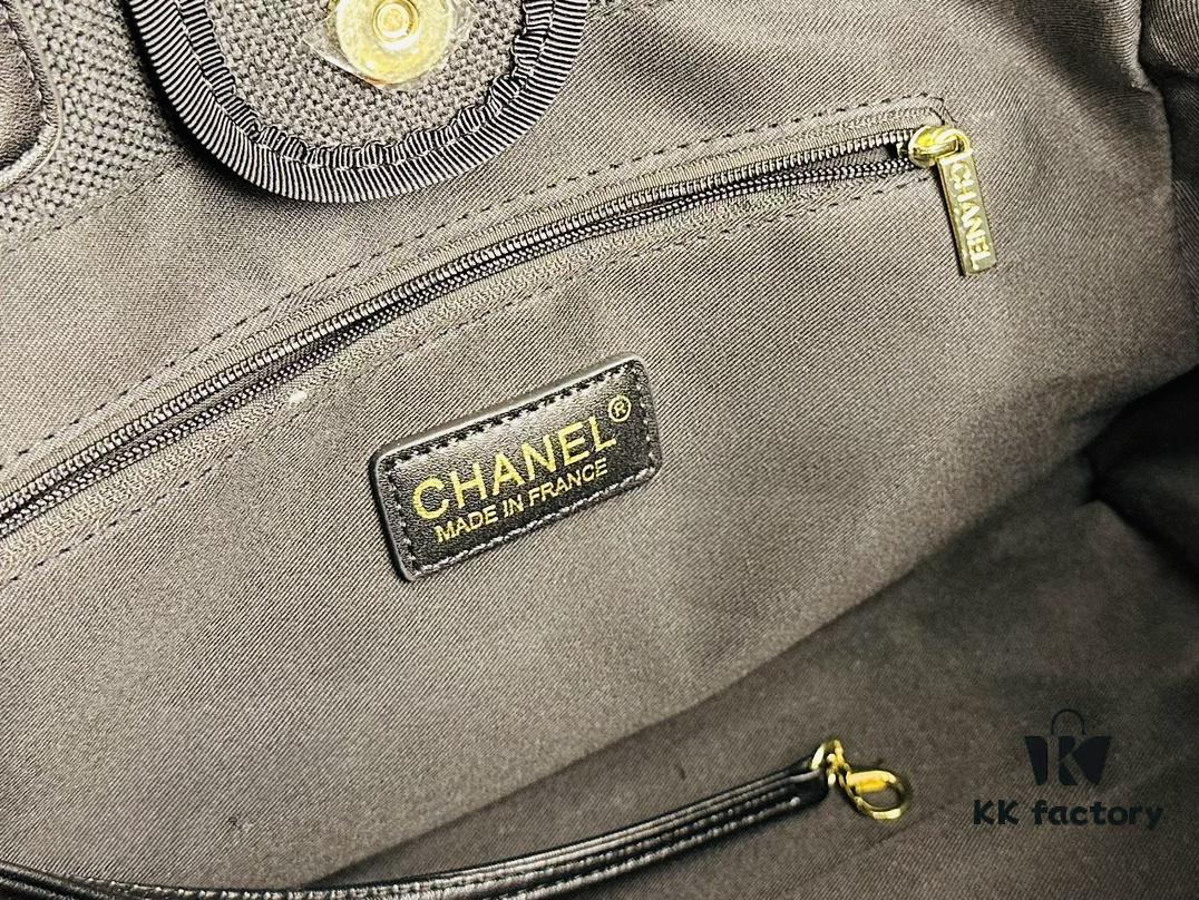 New Arrival 💙 Let Me See Who Doesn't Have a Chanel Beach Bag Yet 🏖️