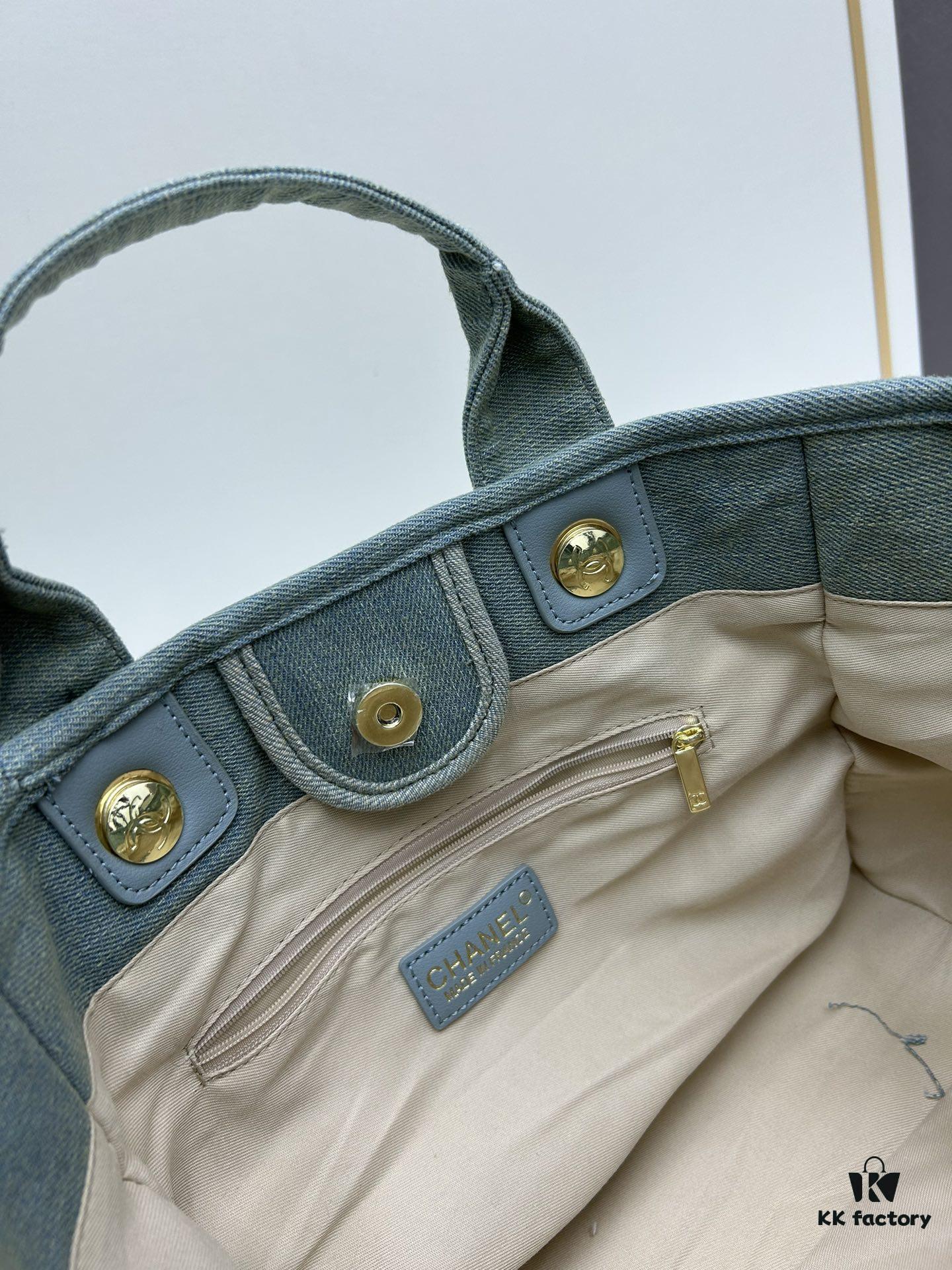 New Arrival 💙 Let's See Who Doesn't Have a Chanel Beach Bag Yet 🏖️