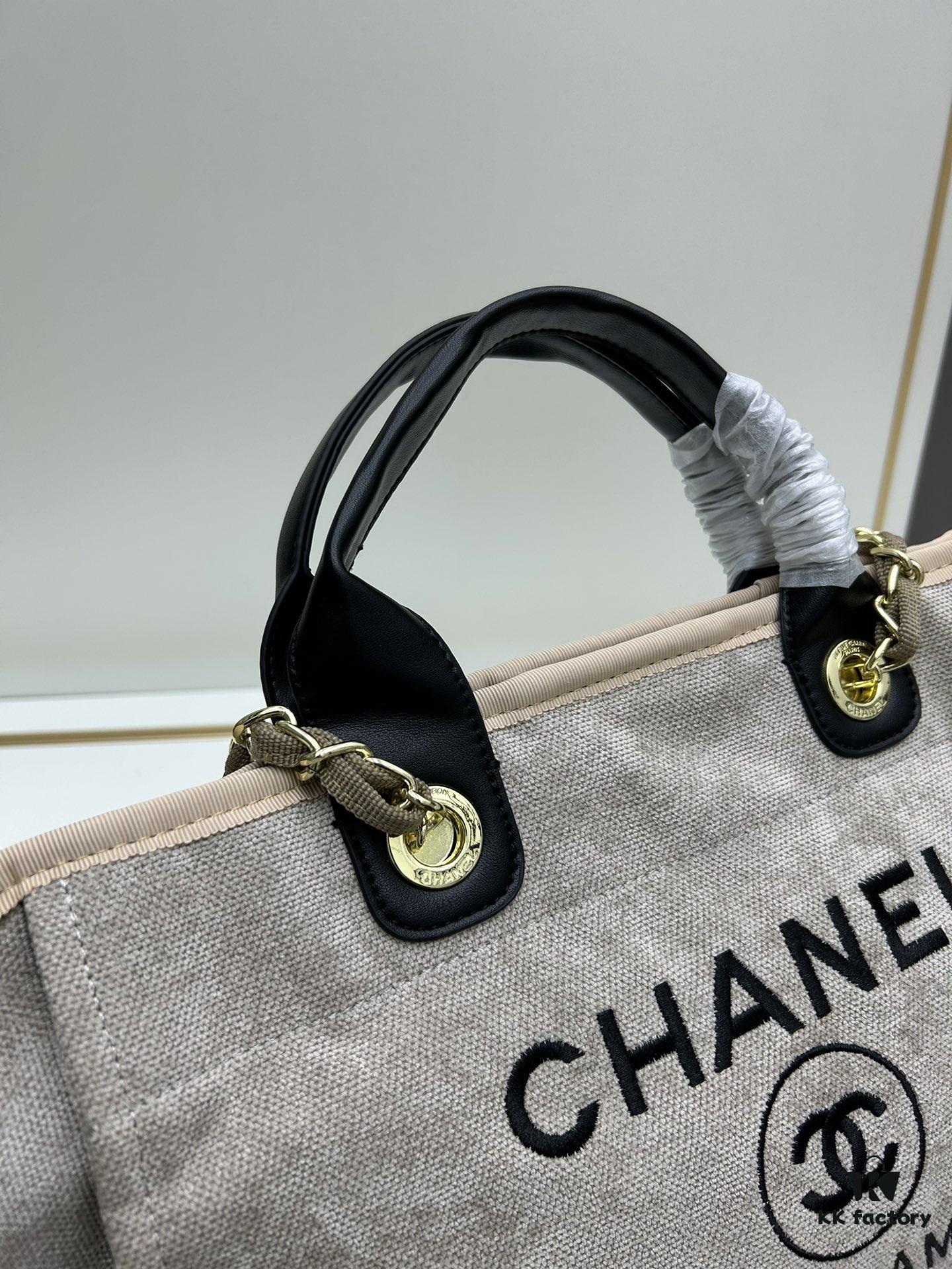 New Arrival 💙 Let's See Who Doesn't Have a Chanel Beach Bag Yet 🏖️