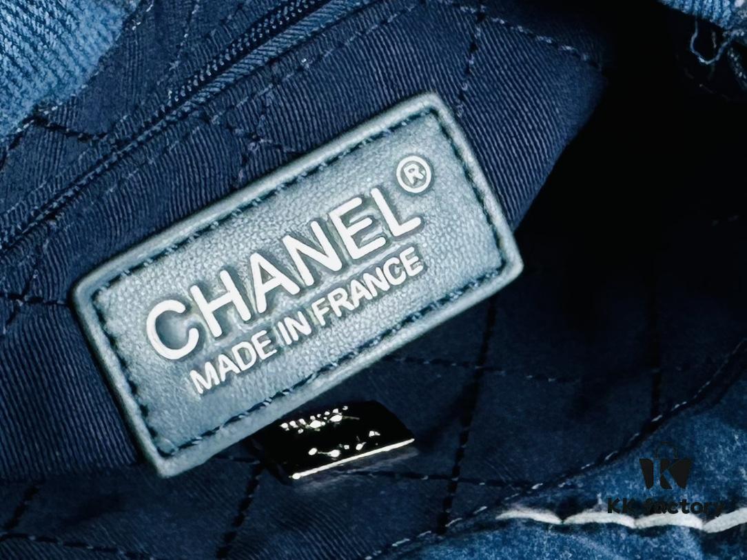 Mini New Chanel 22 Bag in Denim | The Season of Falling for Denim Again