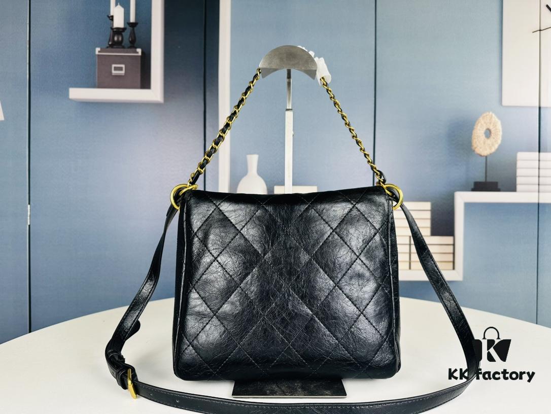 New Arrival: Could This Be the Hottest Bag of 2024? Chanel 24P Hippie Hobo