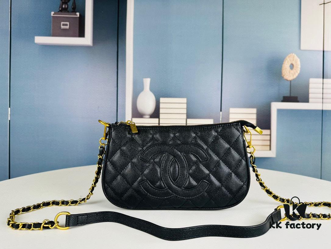 New Arrival Chanel Vintage Black and Gold Shoulder Bag 🖤 Jennie's Style