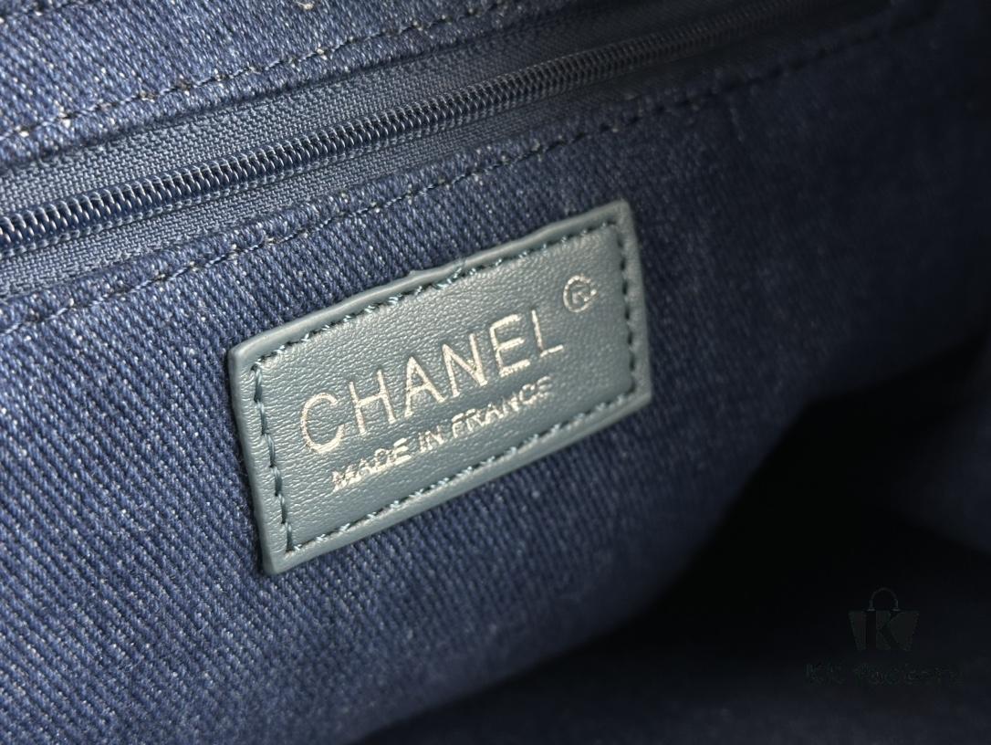 Large Size Bestseller – Absolutely Stunning! Finally Here: Chanel Denim 22Bag in 23C