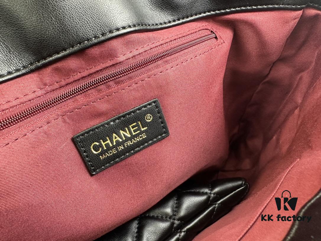 New Arrival with a Surprise! The Underrated Chanel 19 Bag Tote