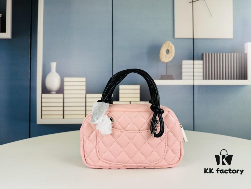 New Arrival Vintage Cute Chanel Kangpeng Mini Handbag ||| Black and White Panda Color