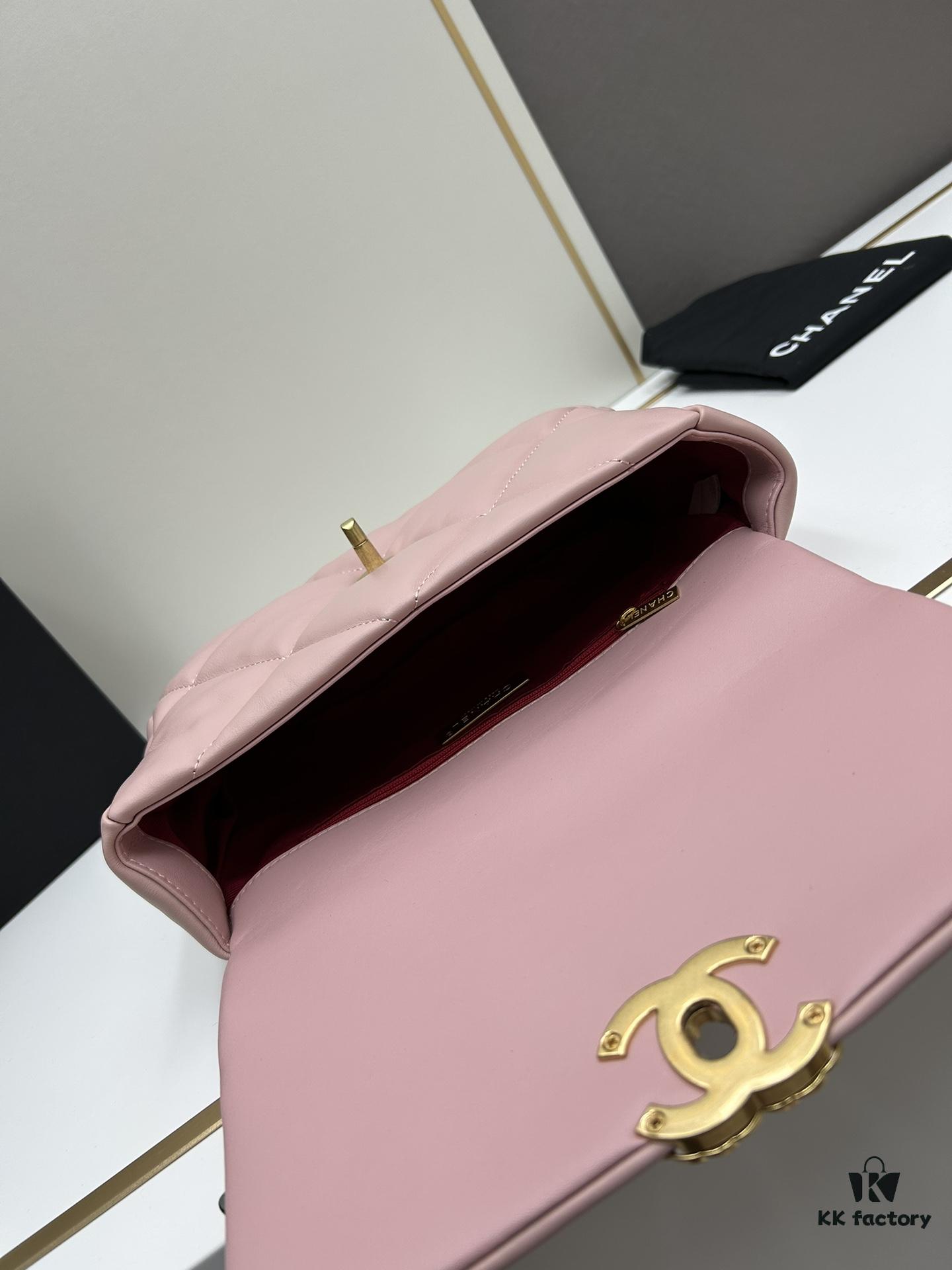Upgraded Ohanel Fall/Winter 19 Bag – A Perfect Fusion of Classic Flap Bag Elements