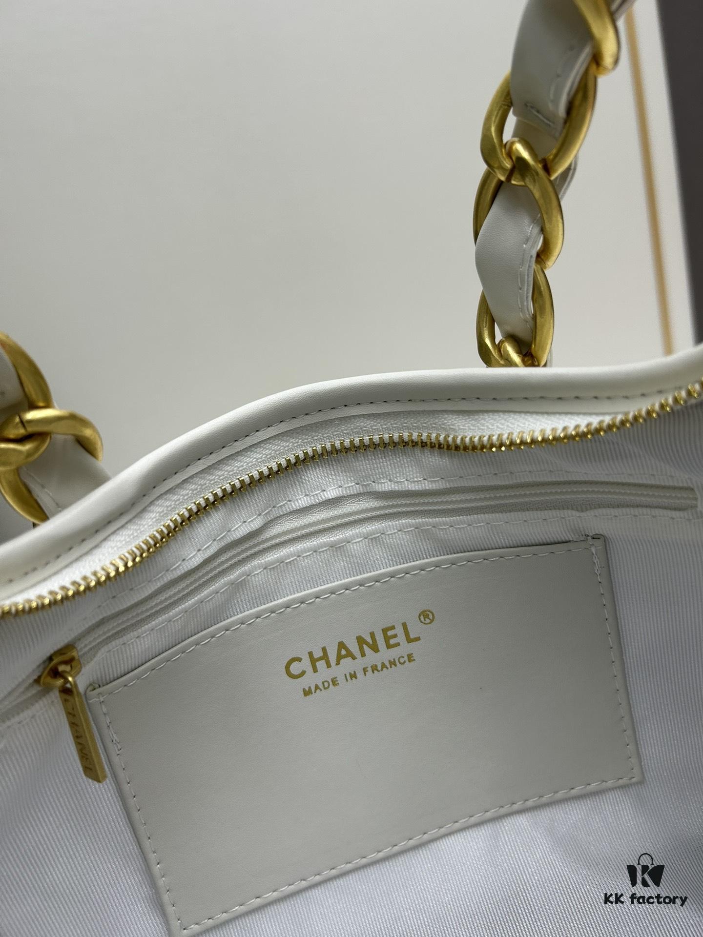 CHANEL 24A Large Hobo Bag in Vintage Wax Leather – In Stock Now