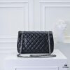 Chanel 2.55 Reissue Eternal Classic Autumn/Winter 2019 Official Latest Imported Calfskin Leather, Fine and Soft Texture, Comfortable to the Touch, Comparable to Boutique Quality. 2.55 is a Square Flap Bag with a Metal Chain, Double Compartment, Turn-Lock Closure, Named After Its Birth Month—February 1955