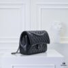Chanel 2.55 Reissue Eternal Classic Autumn/Winter 2019 Official Latest Imported Calfskin Leather, Fine and Soft Texture, Comfortable to the Touch, Comparable to Boutique Quality. 2.55 is a Square Flap Bag with a Metal Chain, Double Compartment, Turn-Lock Closure, Named After Its Birth Month—February 1955