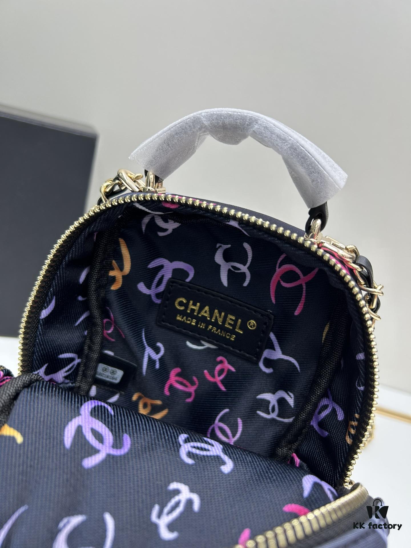 24SS Sweet Tones CHANEL – Stunning Bags in Vibrant Colors and Unique Designs