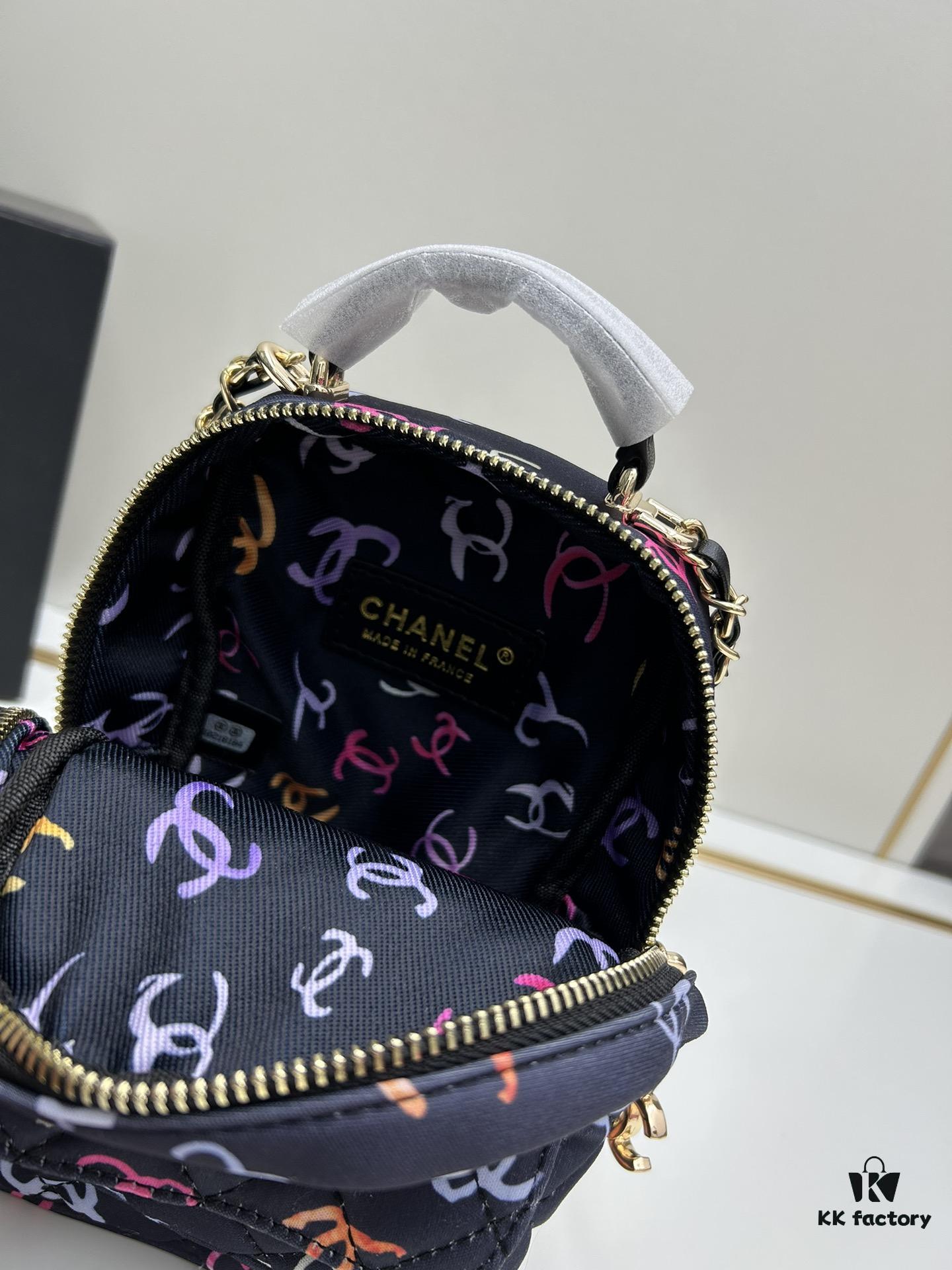 24SS Sweet Tones CHANEL – Stunning Bags in Vibrant Colors and Unique Designs