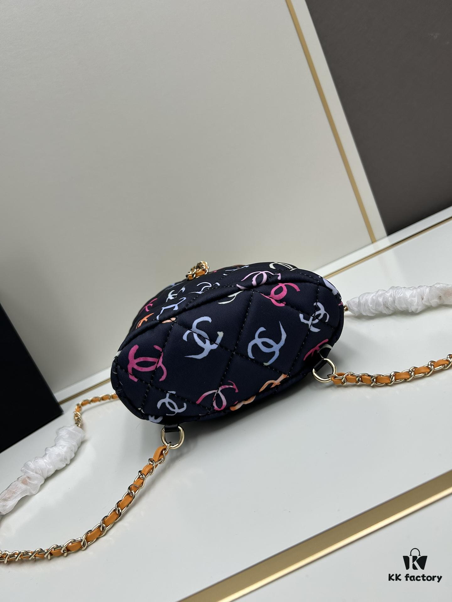 24SS Sweet Tones CHANEL is Absolutely Gorgeous – Vibrant Colors and Unique Design So Eye-Catching