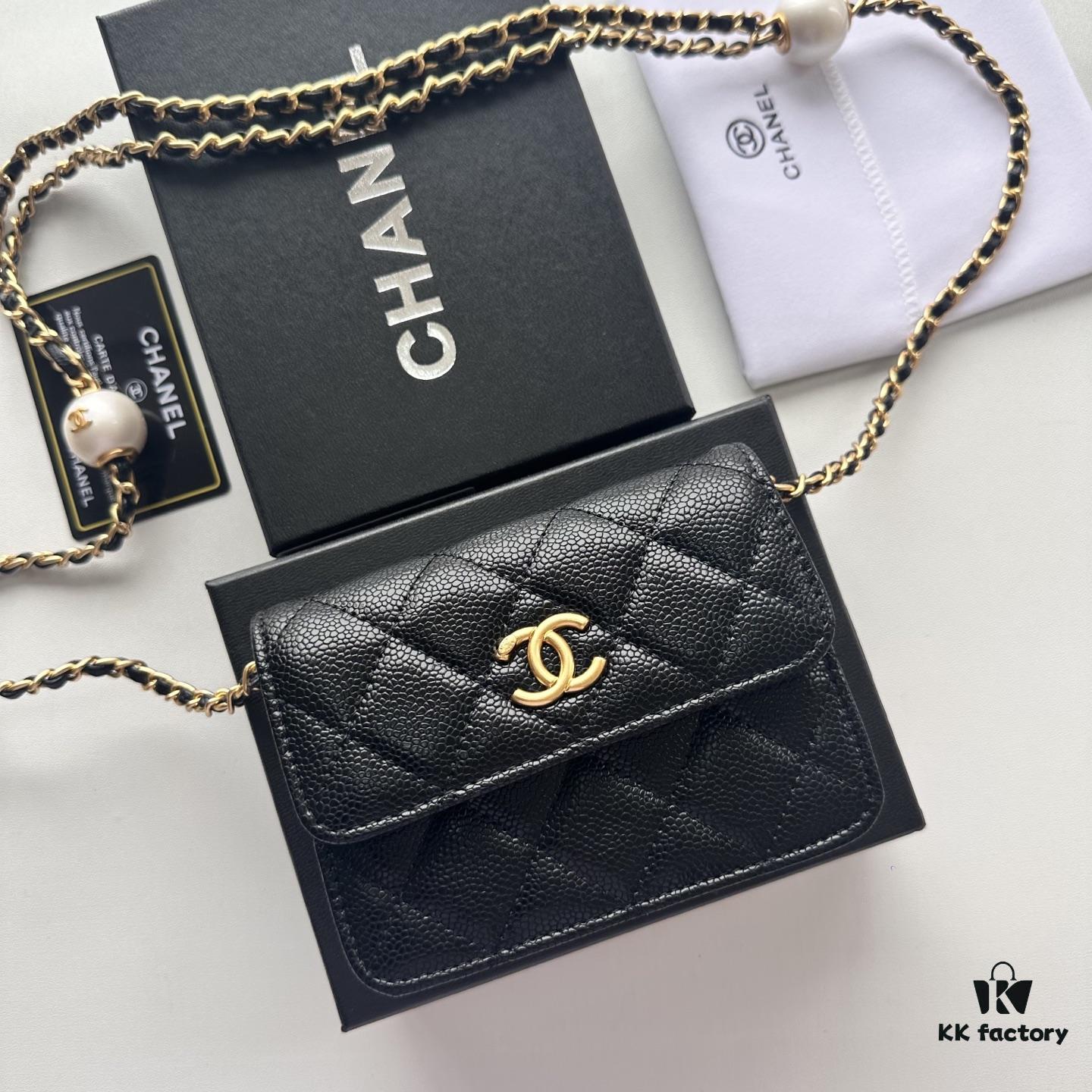 Best-selling Chanel-style Quilted Caviar Leather Bag with Pearl and Chain Hardware