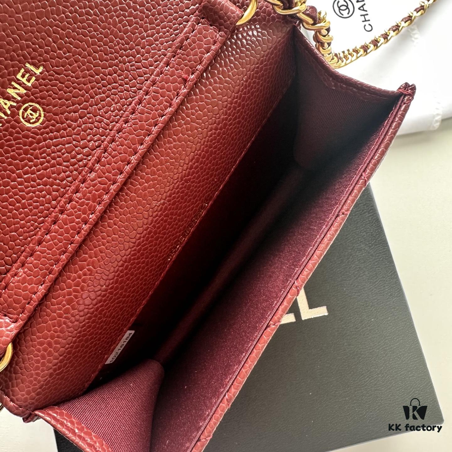 Chanel Luxury Counter Model ❤❤ Caviar Leather with Pearl and Chain Hardware, Full Leather Interior and Exterior, High-Quality Craftsmanship, Gold-Tone Clasp, Can Be Worn as Shoulder Bag, Crossbody or Waist Bag