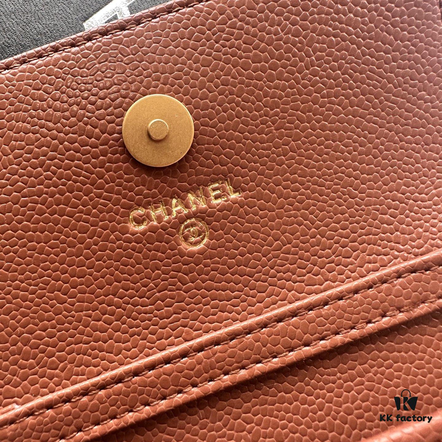 Chanel Boutique Style ❤❤ Caviar Leather with Pearl and Chain Hardware, Full Leather Interior and Exterior, High-Quality Craftsmanship, Gold-Tone Clasp, Can Be Worn as Shoulder Bag, Crossbody or Waist Bag