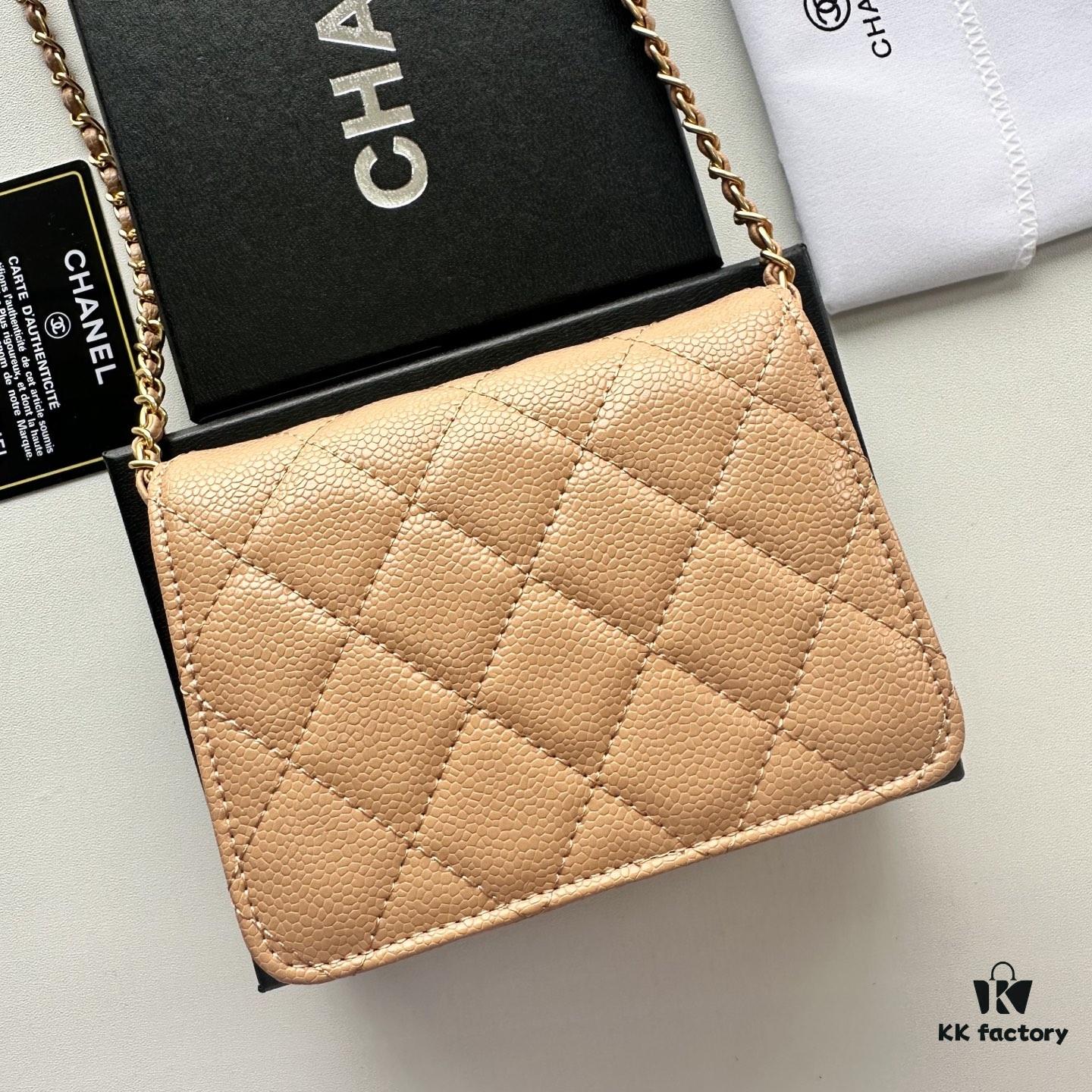 Chanel Luxury Counter Model ❤❤ Caviar Leather with Pearl and Chain Hardware, Full Leather Interior and Exterior, High-Quality Craftsmanship, Gold-Tone Clasp, Can Be Worn as Shoulder Bag, Crossbody or Waist Bag