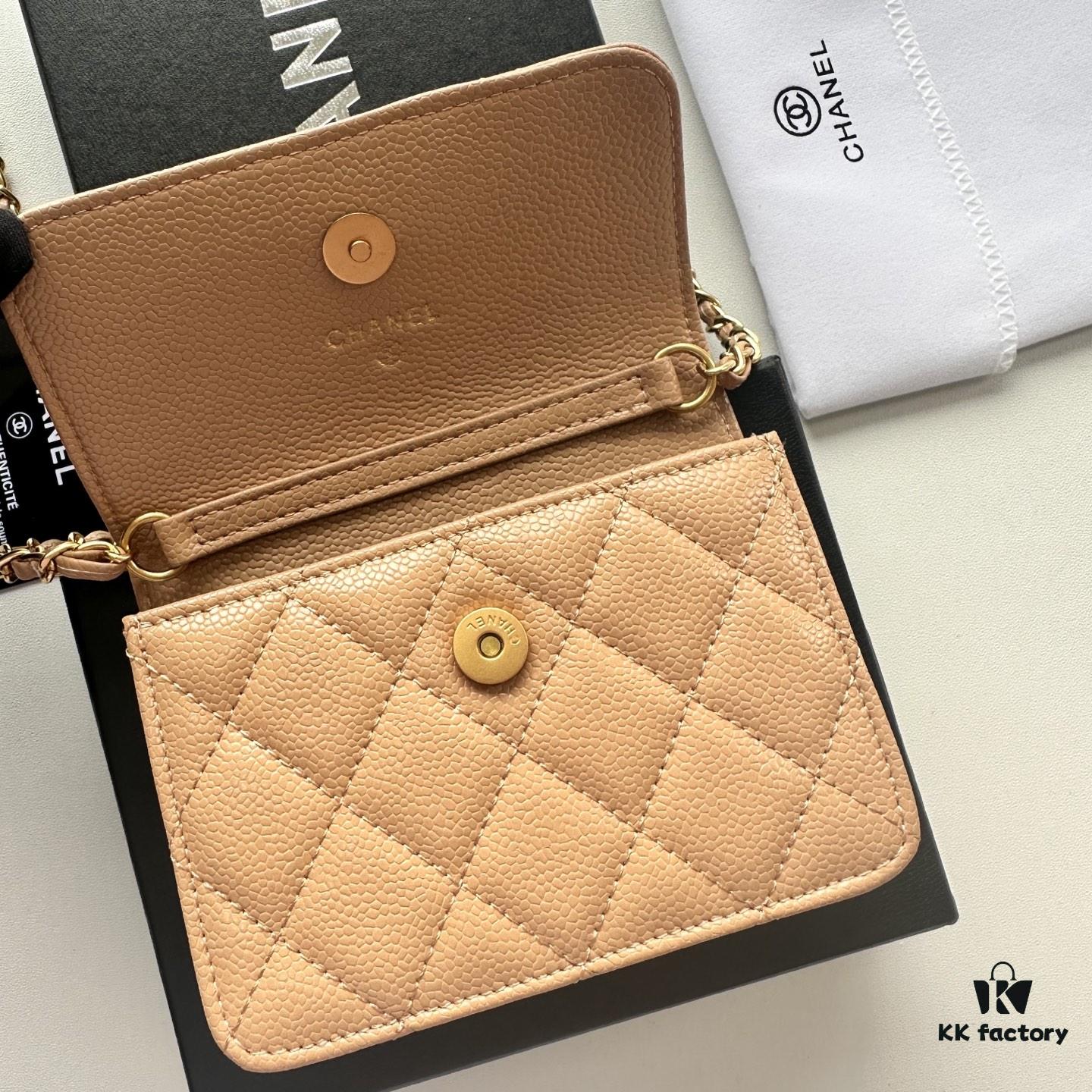 Chanel Luxury Counter Model ❤❤ Caviar Leather with Pearl and Chain Hardware, Full Leather Interior and Exterior, High-Quality Craftsmanship, Gold-Tone Clasp, Can Be Worn as Shoulder Bag, Crossbody or Waist Bag