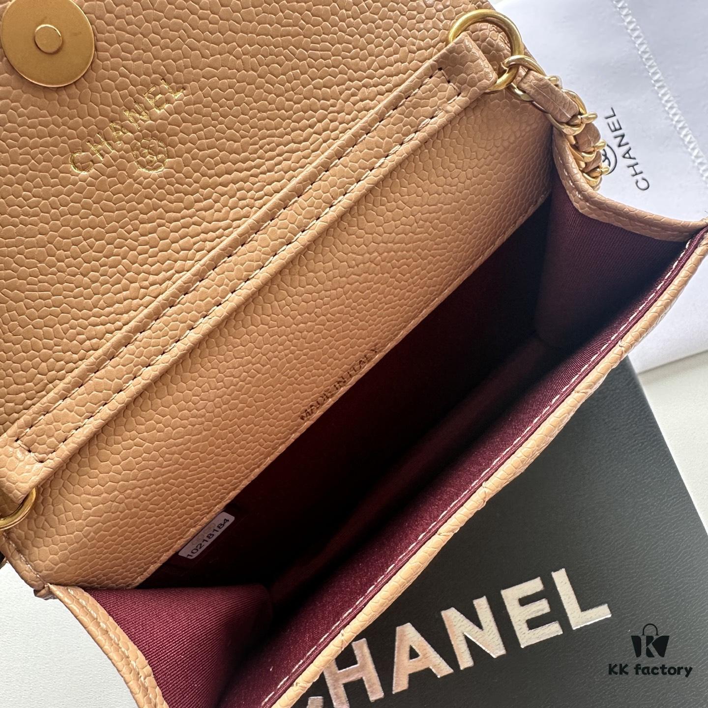 Chanel Luxury Counter Model ❤❤ Caviar Leather with Pearl and Chain Hardware, Full Leather Interior and Exterior, High-Quality Craftsmanship, Gold-Tone Clasp, Can Be Worn as Shoulder Bag, Crossbody or Waist Bag